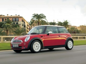 Mini-Cooper-2004-wallpaper
