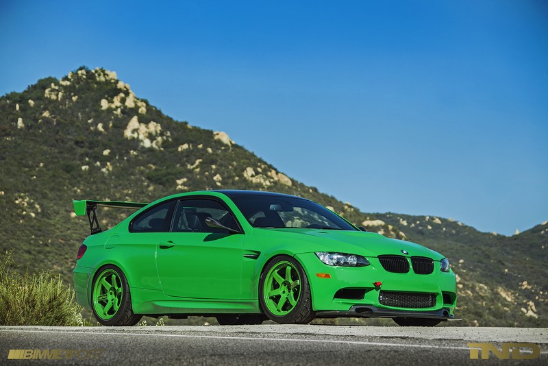 BMW-M3-Individual-Signal-Green3