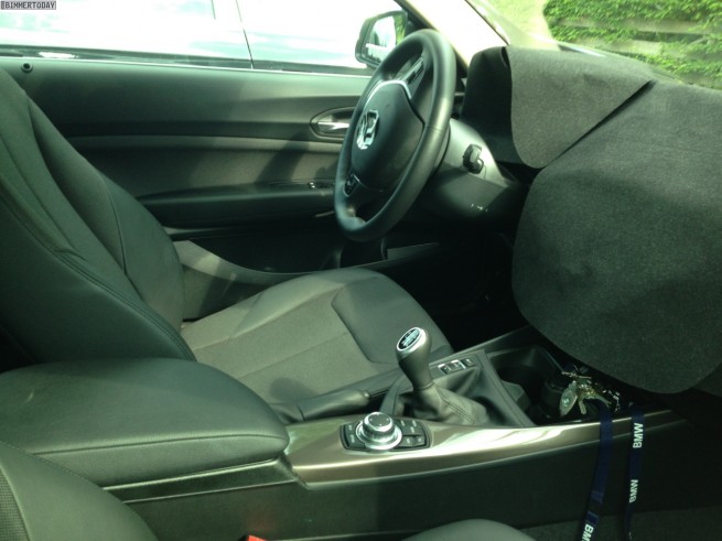 2014-BMW-2er-F22-Erlkoenig-Coupé-FEP-Tarnung-06-655x491