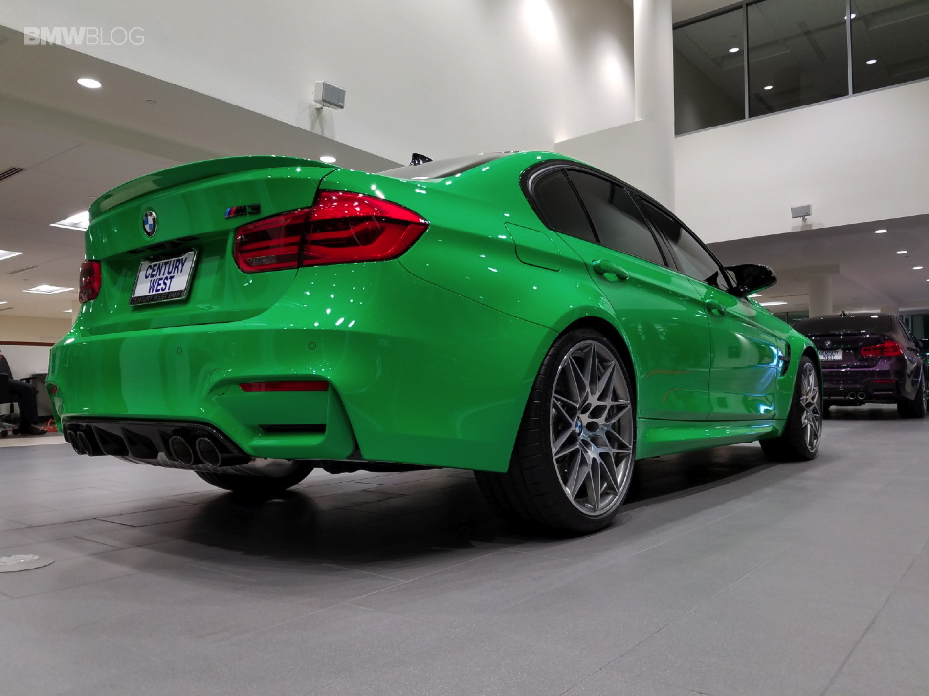 BMW M3 Competition Pack Comes in Unique Signal Green