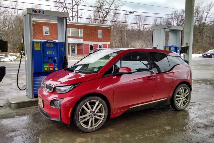 BMW issues recall for 19,000 BMW i3 models