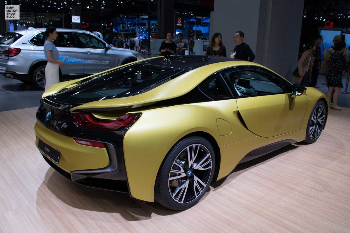 BMW i8 Protonic Frozen Yellow Edition at Auto Shanghai 2017