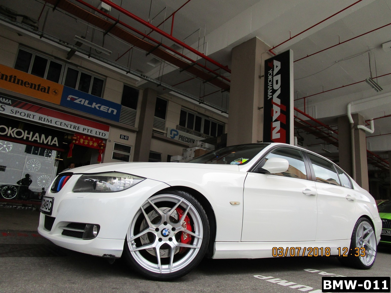 BMW-011.jpg