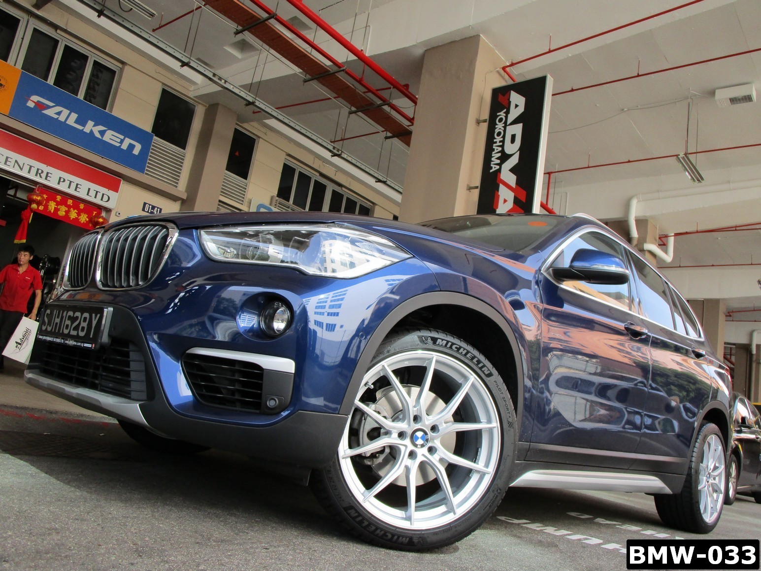 BMW-033.jpg