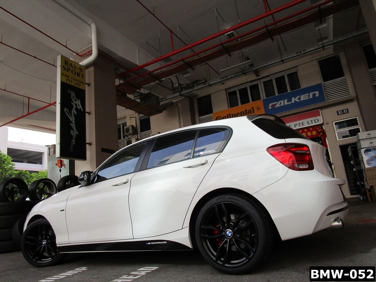 BMW-052.jpg