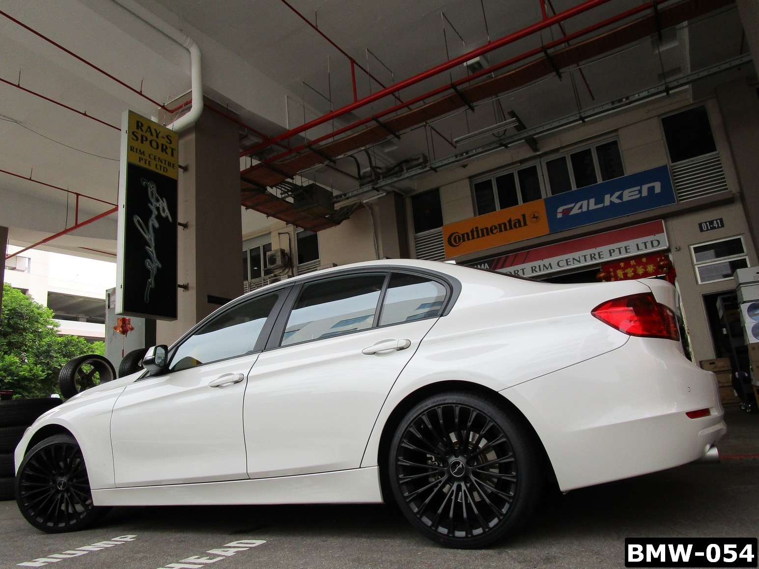 BMW-054.jpg