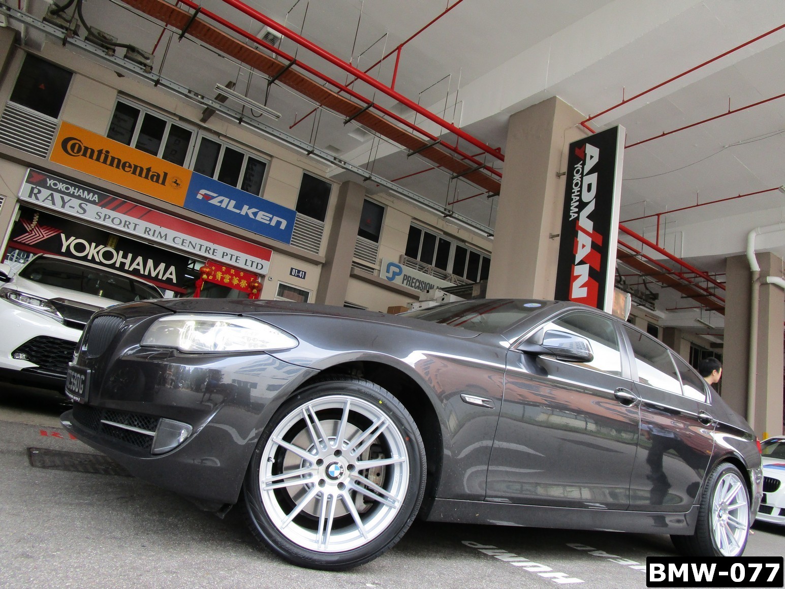 BMW-077.jpg