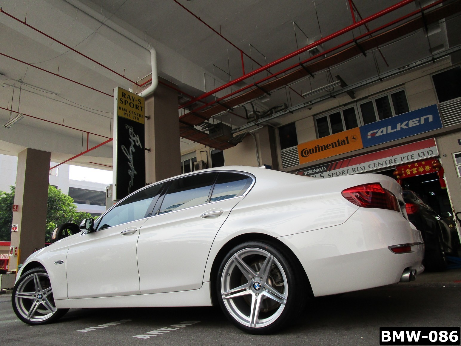 BMW-086.jpg