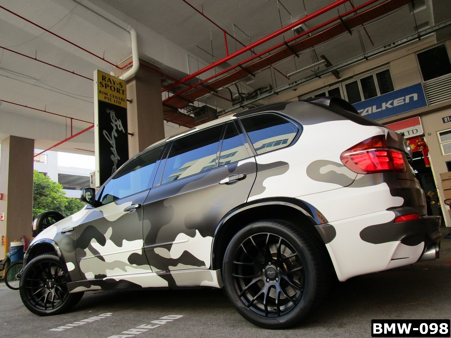 BMW-098.jpg
