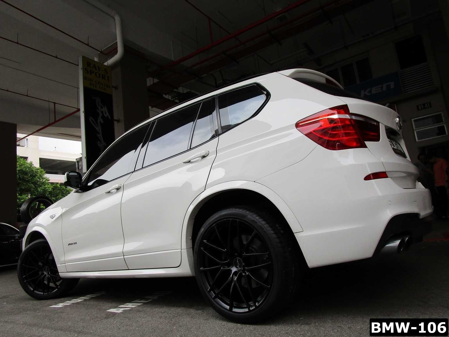 BMW-106.jpg