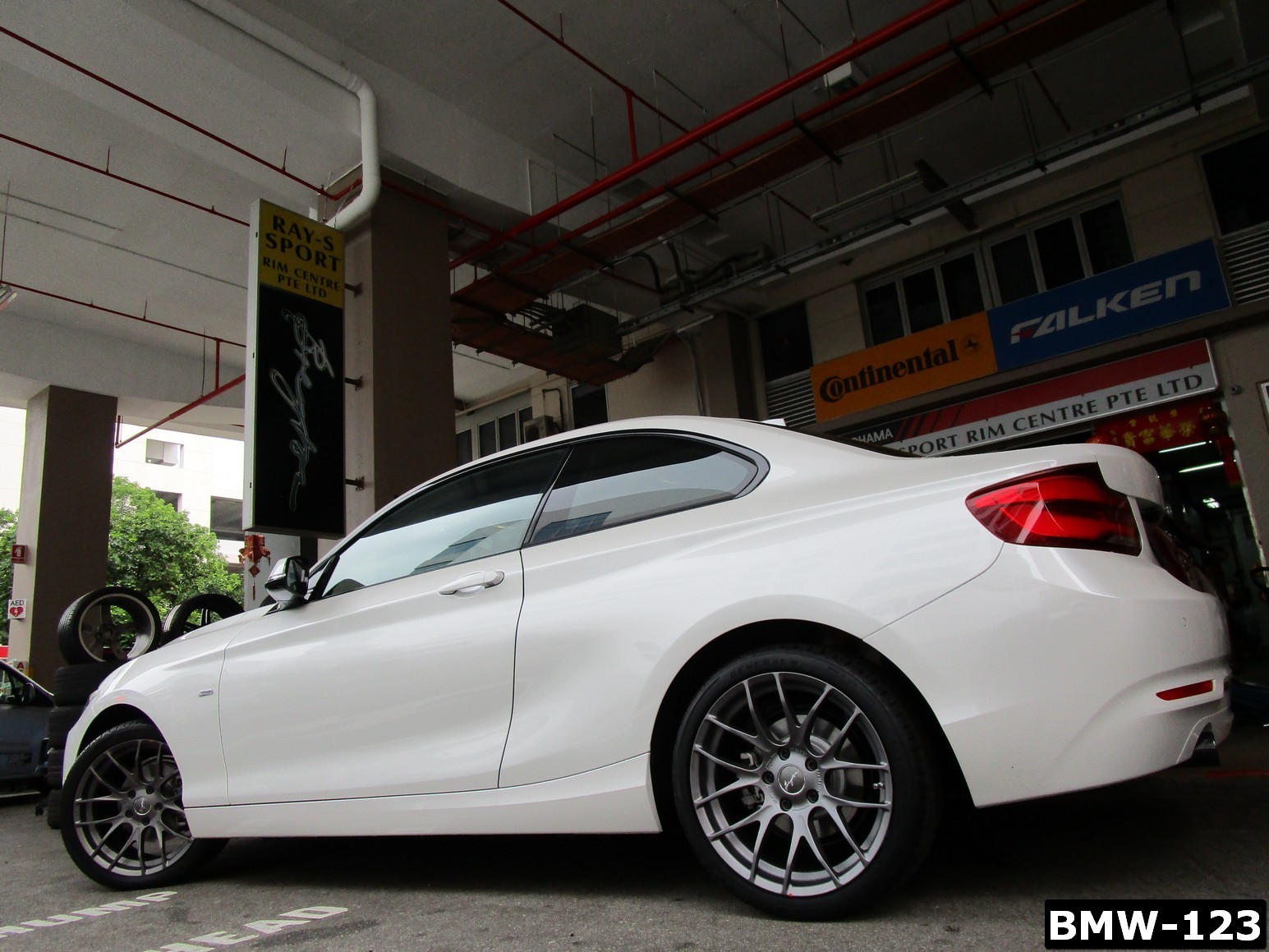 BMW-123.jpg