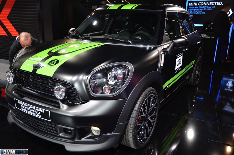 mini-jcw-countryman-dakar-winner-09