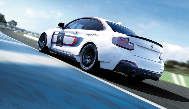 M235i Race Car 03