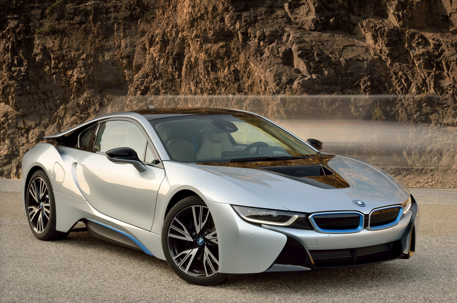 BMW i8 Review by Autocar - BMW.SG | BMW Singapore Owners Community