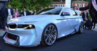 BMW 2002 Hommage