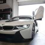 crystal white pearl metallic bmw i8