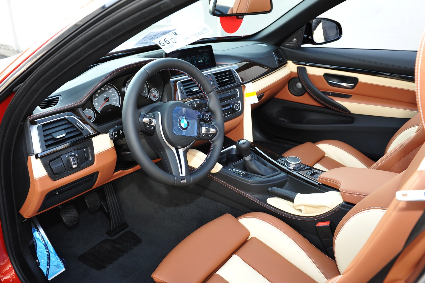 Compliment Inhale Wrong Photos] Bespoke 2017 BMW M4 Individual Interior - BMW.SG | BMW Singapore  Owners Community