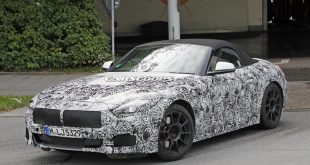 [Spy Photos] BMW Z4 Roadster with Production-Ready Headlights