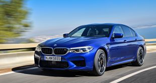 [Video] 750 HP BMW M5 vs 500 HP Porsche 911 GT3 RS