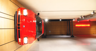 [Video] Awesome BMW M1 Art Installation