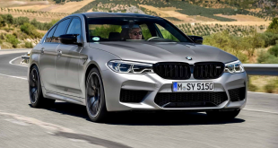 [Video] BMW M5 Competition beats Aston Martin Vantage in drag race