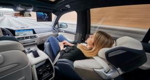 BMW X7 ZeroG Lounger - How To Ride In Ultimate Comfort