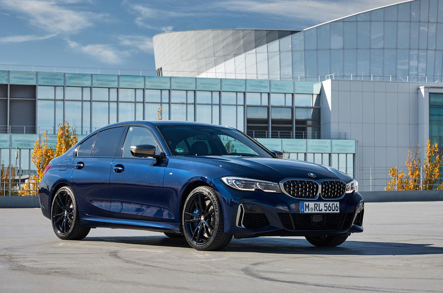 The 2020 BMW M340i xDrive details