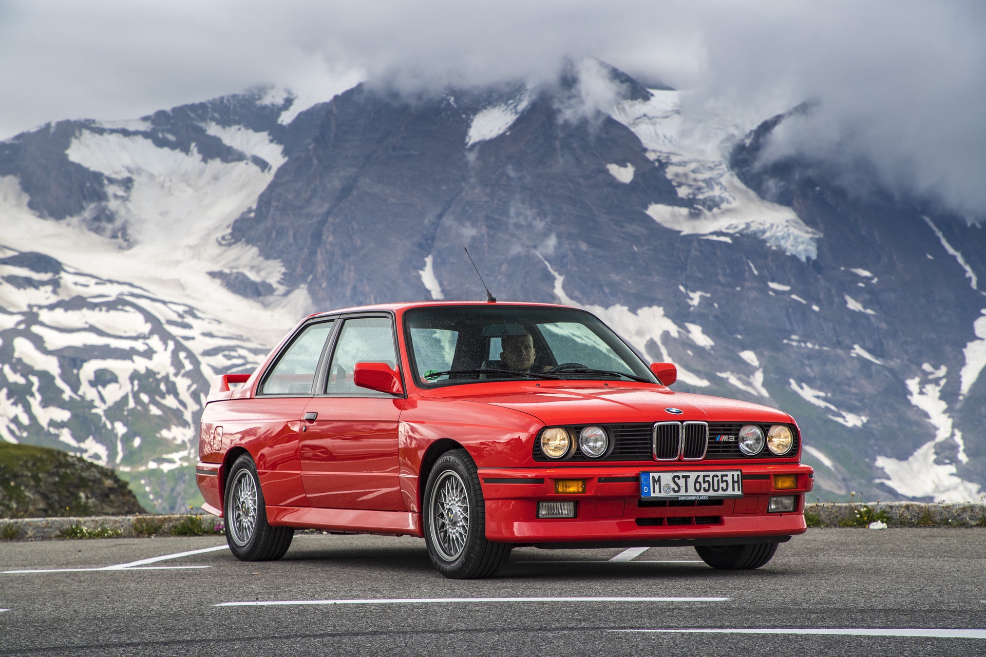 Video Is The E30 BMW M3 Worth The Price Video Is The E30 BMW M3 Worth The Price