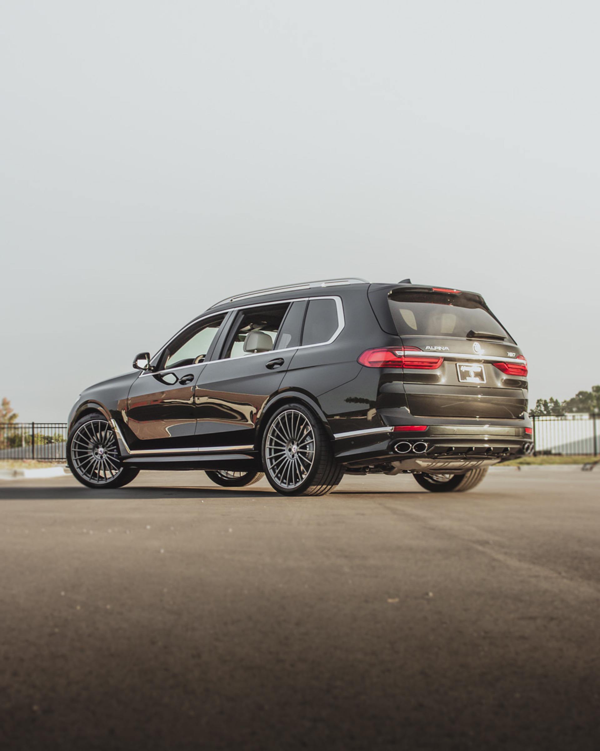 The 2021 ALPINA XB7 in Black Sapphire Metallic - BMW News