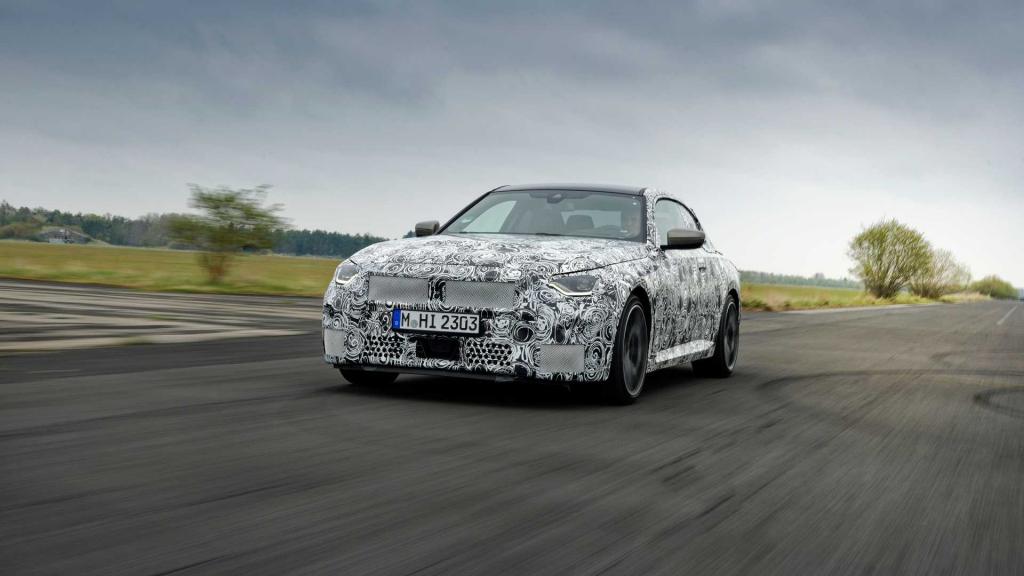 2022 BMW 2 Series Spied with Classic BMW Design Elements