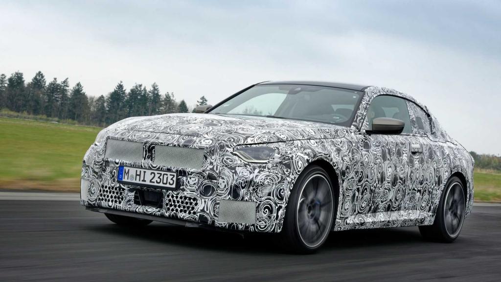 2022 BMW 2 Series Spied with Classic BMW Design Elements
