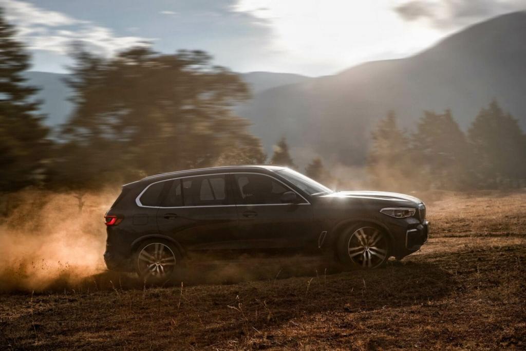 2022 BMW X5 Li launched in China with X7â€™s Wheelbase