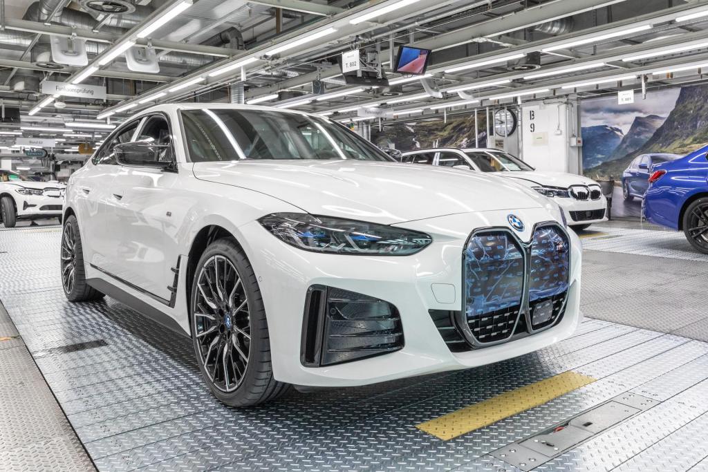 BMW Munich Plant Celebrates Its Centenary, Announces more EVs in Production