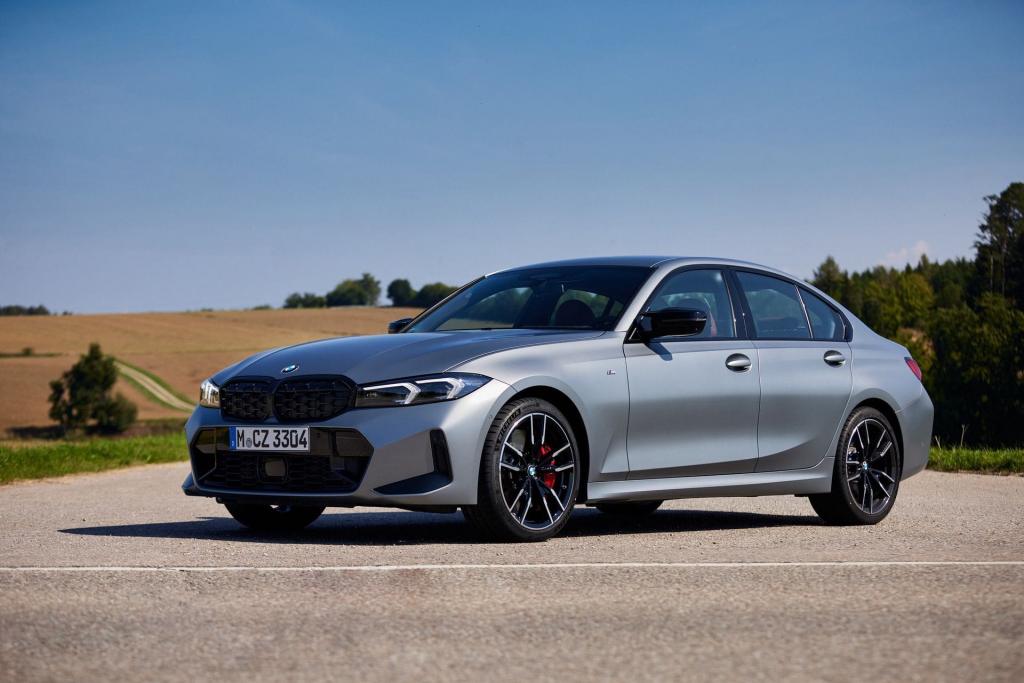 A Closer Look at the 2023 BMW M340i xDrive Sedan BMW.SG