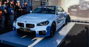 bmw-3-0-csl-m2-and-xm-take-center-stage-at-the-2023-brussels-motor-show