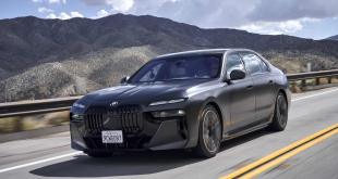 bmw-ix-and-i7-will-join-japans-luxury-taxi-fleet