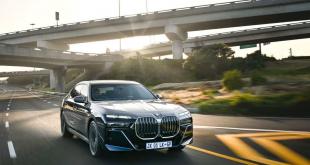 video-bmw-740d-dominates-autobahn-with-exceptional-smoothness