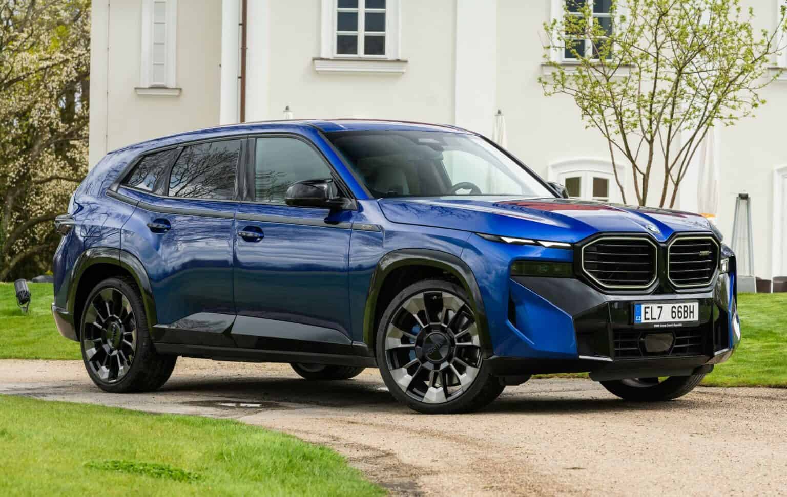 BMW XM Turns Heads with Silverstone & Vintage Coffee Cabin