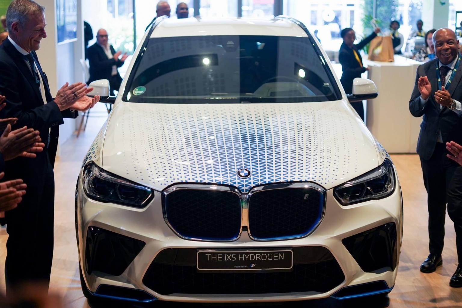 BMW iX5 Hydrogen Pioneers Green Mobility in South Africa - BMW