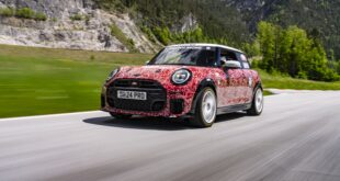 new-mini-jcw-to-premiere-at-nurburgring-24-hours