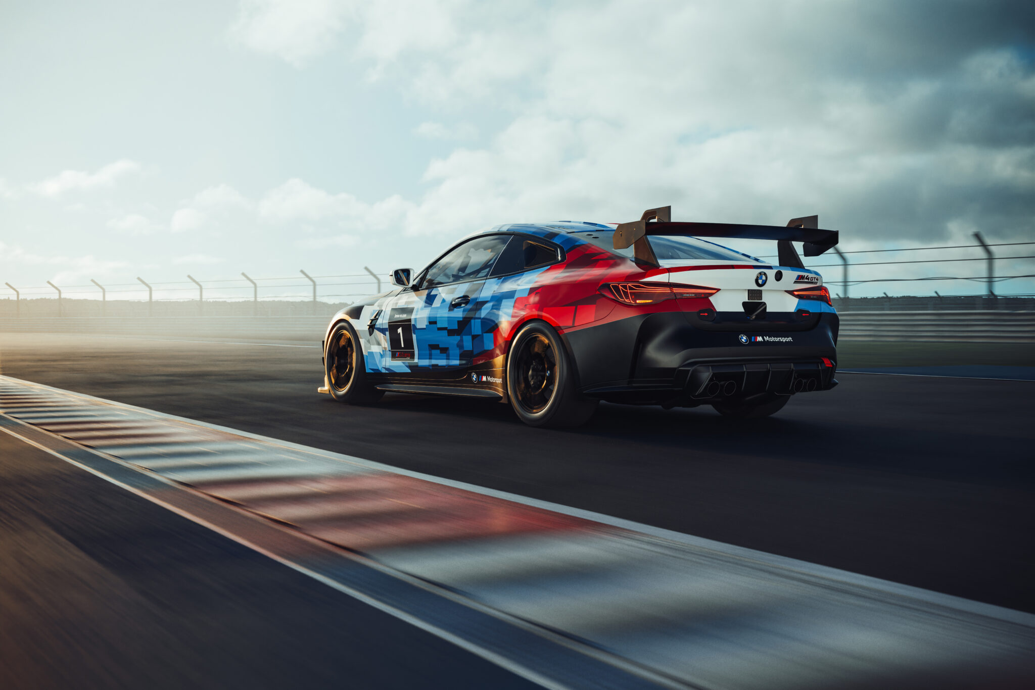 BMW M4 GT4 EVO Unveiled with Customer-Inspired Upgrades - BMW.SG | BMW ...
