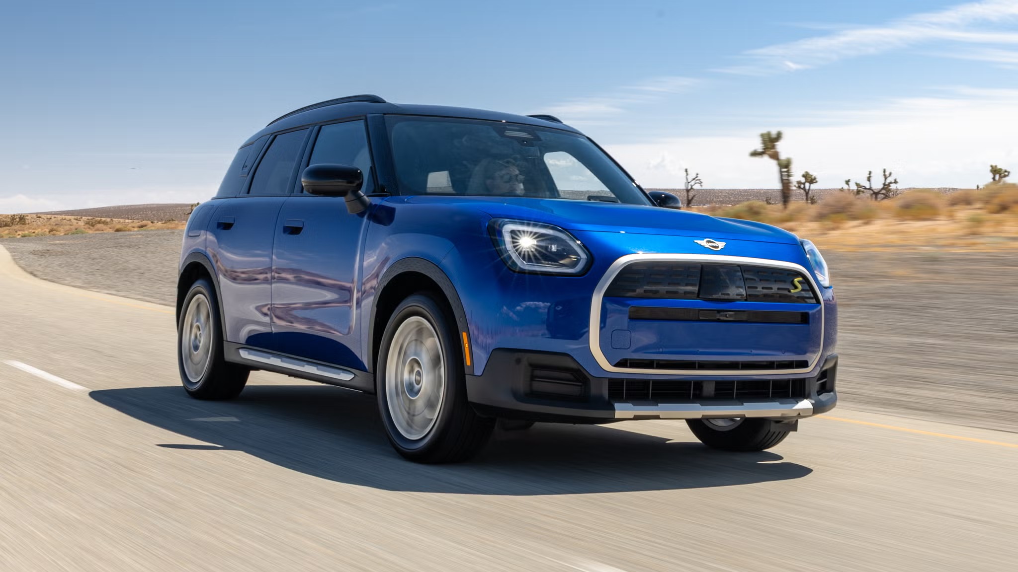 MINI Countryman EV Charms With Style, Comfort And Space - BMW.SG | BMW ...